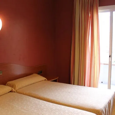 Athene Neos Szálloda Lloret de Mar